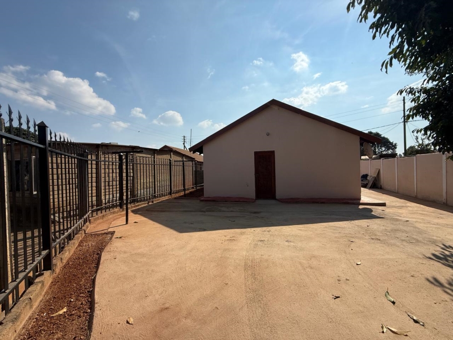 2 Bedroom Property for Sale in Boitekong Ext 10 North West
